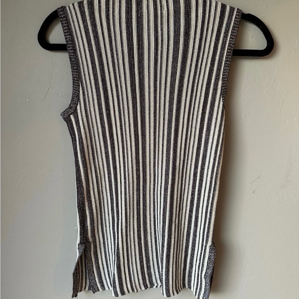 House of Harlow 1960 Tank